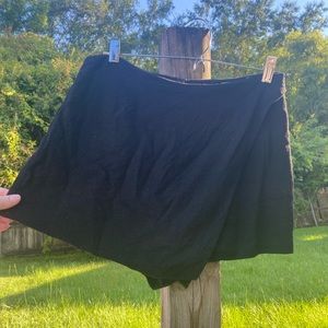Black mini skort